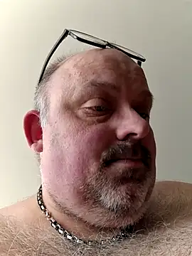 Bibear197511 online show from May 2026 02:13:01 PM