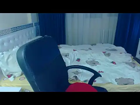 Snapshot of SonyaHotMilf chatting on January 2025 07:11:01 PM SonyaHotMilf online show from January 2025 07:11:01 PM