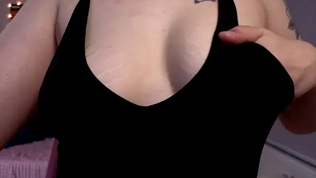 MilenaSaint online show from March 2025 03:35:01 AM