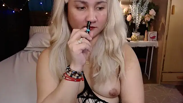 xheavenlytrans online show from November 2025 02:25:01 AM