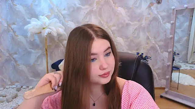 NicoleFoxery online show from November 2025 06:19:02 PM