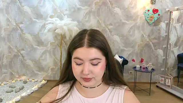 NicoleFoxery online show from February 2026 06:25:02 PM