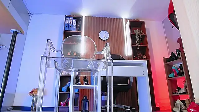 Snapshot of colete_milf chatting on March 2025 06:37:01 PM colete milf online show from March 2025 06:37:01 PM