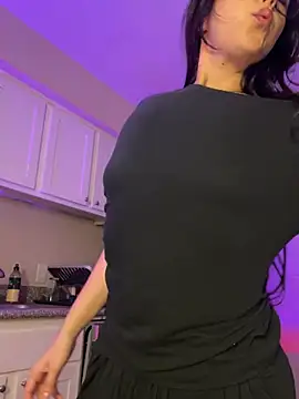 Evie-Luna online show from January 2025 11:18:02 PM