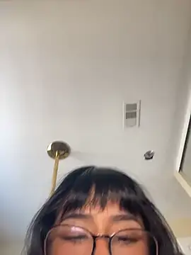 Evie-Luna online show from February 2026 10:42:01 PM