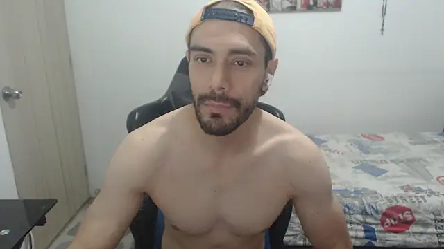 Snapshot of samuelgarcia_ chatting on June 2026 05:21:02 AM samuelgarcia online show from June 2026 05:21:02 AM