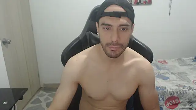 Snapshot of samuelgarcia_ chatting on June 2026 03:26:01 AM samuelgarcia online show from June 2026 03:26:01 AM