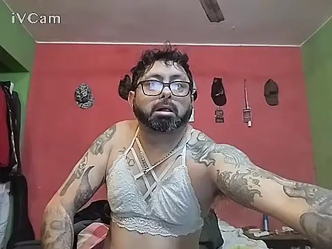 Snapshot of lingerieman420@xh chatting on July 2026 07:00:02 AM lingerieman420xh online show from July 2026 07:00:02 AM