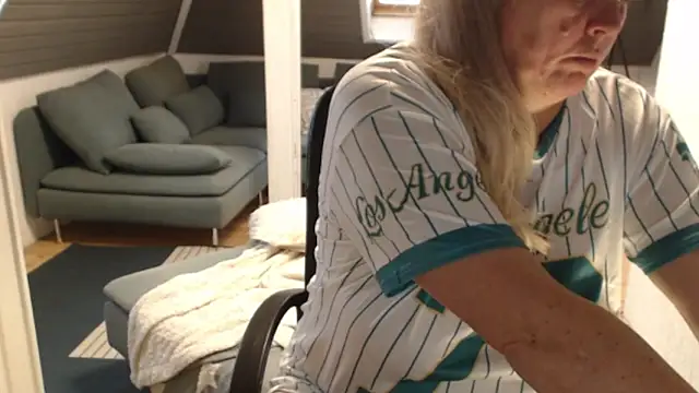 KimMitchelli online show from January 2026 11:26:01 AM