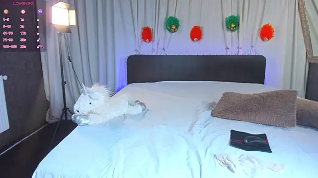 JesikaLooove online show from April 2026 06:51:01 AM