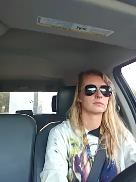 Snapshot of AsiaGoesPro chatting on October 2025 12:00:02 PM AsiaGoesPro online show from October 2025 12:00:02 PM