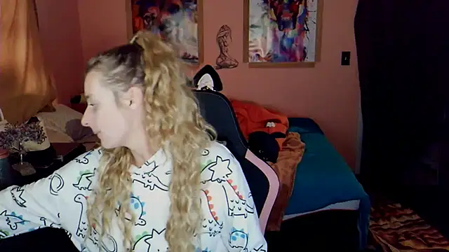 AsiaGoesPro online show from January 2026 02:33:02 PM