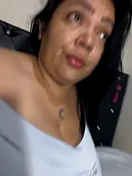 NIKOLE1301 online show from February 2026 08:38:02 PM