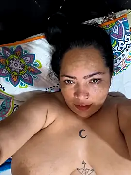 NIKOLE1301 online show from April 2026 02:44:01 PM