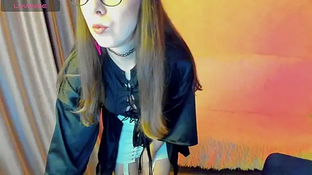 CurlySteph online show from January 2026 02:30:02 PM