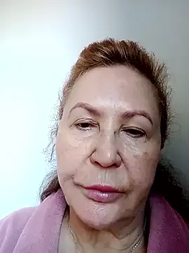 Hottie-Mom online show from April 2026 08:23:01 AM