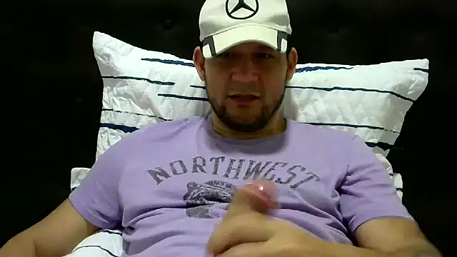 Snapshot of altenori112 chatting on January 2025 08:54:01 PM altenori112 online show from January 2025 08:54:01 PM