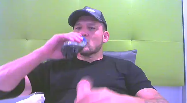 Snapshot of altenori112 chatting on February 2025 01:10:01 AM altenori112 online show from February 2025 01:10:01 AM