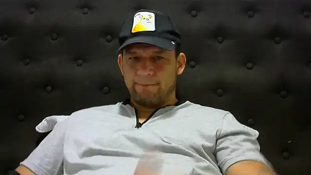 Snapshot of altenori112 chatting on February 2025 10:31:01 PM altenori112 online show from February 2025 10:31:01 PM