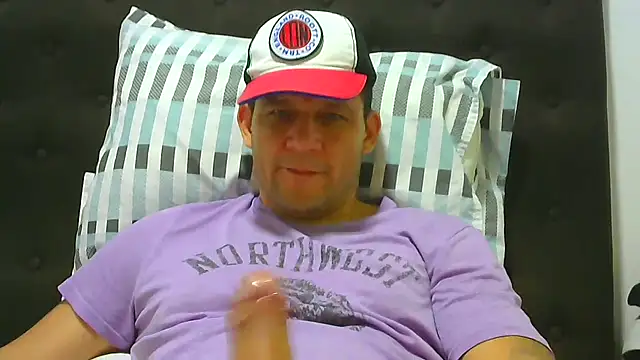 Snapshot of altenori112 chatting on September 2025 01:17:01 AM altenori112 online show from September 2025 01:17:01 AM