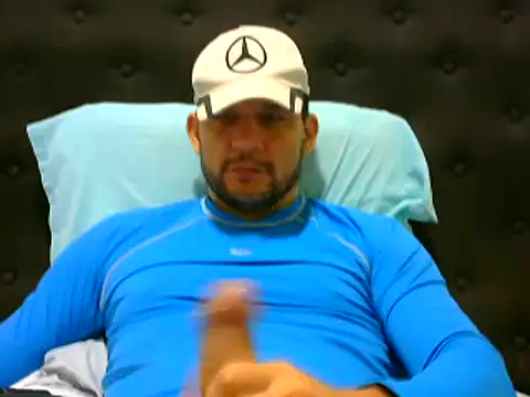 Snapshot of altenori112 chatting on October 2025 01:11:01 PM altenori112 online show from October 2025 01:11:01 PM