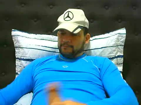 Snapshot of altenori112 chatting on October 2025 12:38:01 PM altenori112 online show from October 2025 12:38:01 PM