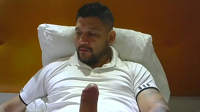 Snapshot of altenori112 chatting on October 2025 01:50:02 PM altenori112 online show from October 2025 01:50:02 PM