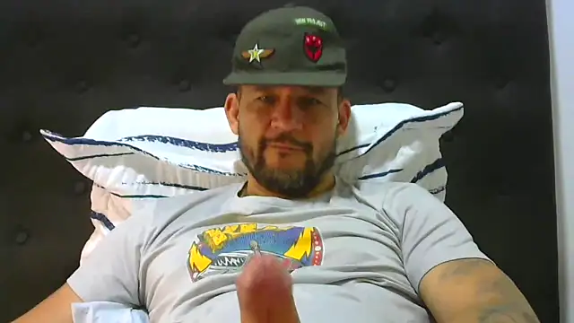 Snapshot of altenori112 chatting on November 2025 03:50:01 AM altenori112 online show from November 2025 03:50:01 AM