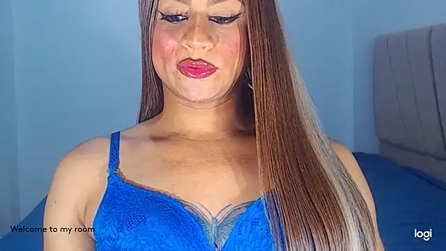 Snapshot of Valenntyna chatting on January 2026 07:39:02 PM Valenntyna online show from January 2026 07:39:02 PM