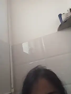 Manjushri35 online show from December 2024 04:33:02 AM