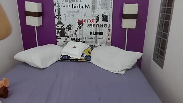 Kerly Doll online show from February 2025 04:20:01 PM