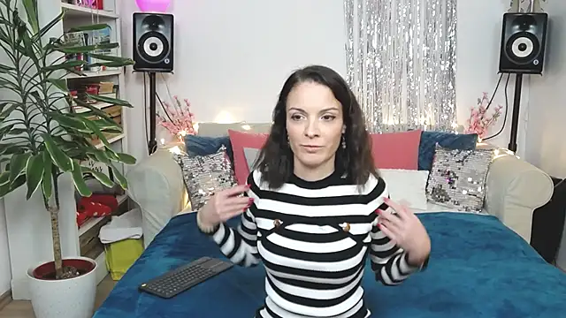 JaneDejaySC online show from April 2026 07:22:02 PM