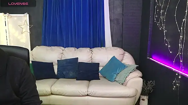 AlisaAleksandr online show from February 2025 07:13:01 PM