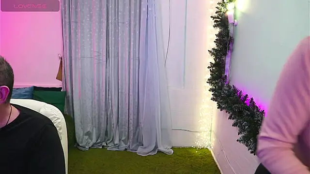 AlisaAleksandr online show from February 2026 12:04:02 AM