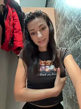  MiaQueen  online show from January 2026 11:09:01 PM