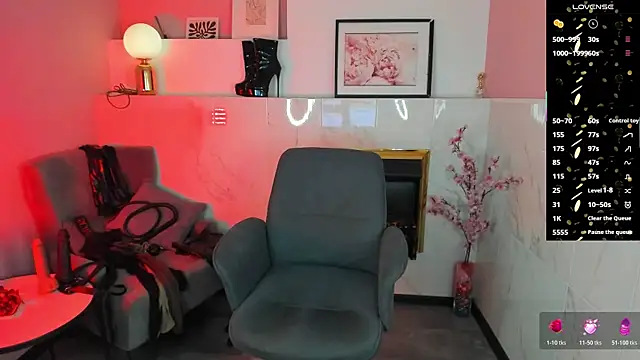 KylieMellow online show from December 2025 05:34:01 AM