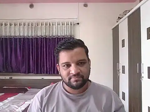 Snapshot of dhruv_love chatting on September 2025 04:03:02 AM dhruv love online show from September 2025 04:03:02 AM