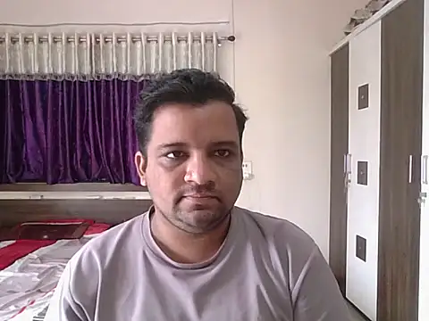 Snapshot of dhruv_love chatting on October 2025 04:42:01 AM dhruv love online show from October 2025 04:42:01 AM