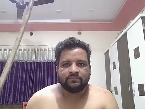 Snapshot of dhruv_love chatting on May 2026 07:23:02 PM dhruv love online show from May 2026 07:23:02 PM