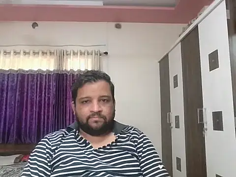 Snapshot of dhruv_love chatting on May 2026 08:11:01 AM dhruv love online show from May 2026 08:11:01 AM