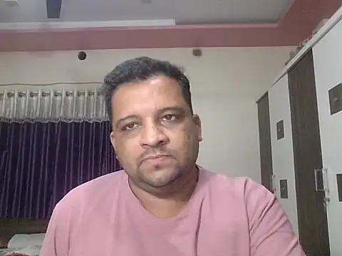 Snapshot of dhruv_love chatting on June 2026 04:52:02 PM dhruv love online show from June 2026 04:52:02 PM