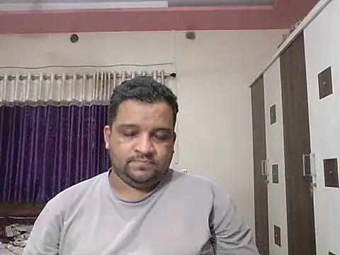 Snapshot of dhruv_love chatting on June 2026 12:44:02 PM dhruv love online show from June 2026 12:44:02 PM
