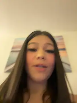 Snapshot of Alyshanon18 chatting on February 2025 05:46:01 AM Alyshanon18 online show from February 2025 05:46:01 AM