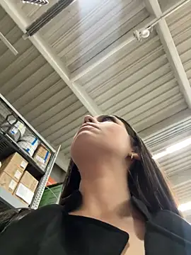 Alyshanon18 online show from April 2026 10:54:02 PM