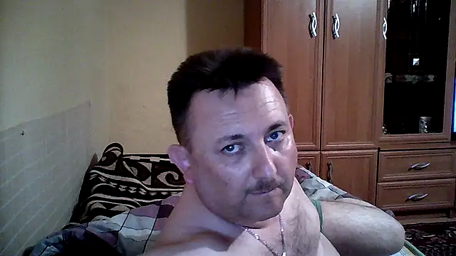 Snapshot of Novy73 chatting on June 2026 01:06:01 AM Novy73 online show from June 2026 01:06:01 AM