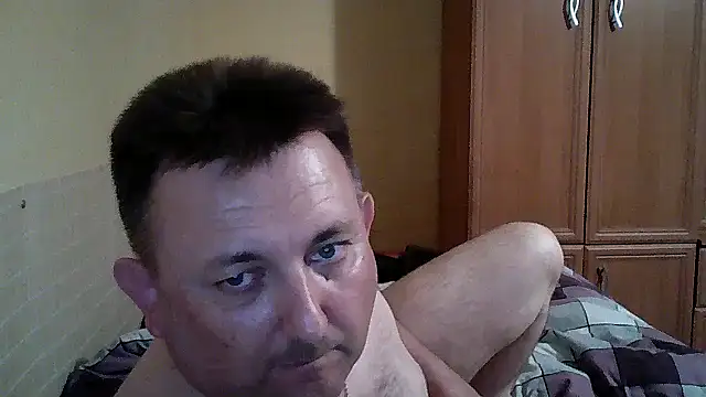 Snapshot of Novy73 chatting on June 2026 11:27:02 PM Novy73 online show from June 2026 11:27:02 PM