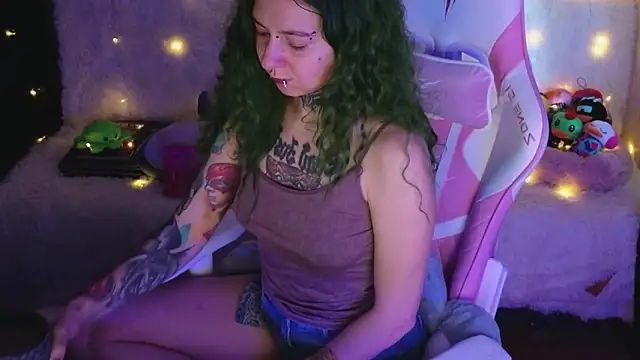 Ginger Stay online show from February 2026 12:45:02 PM