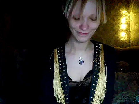 Snapshot of WildMissNiks chatting on December 2024 11:00:02 AM WildMissNiks online show from December 2024 11:00:02 AM