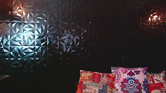 PINK  LOLA1 online show from October 2025 01:17:01 AM