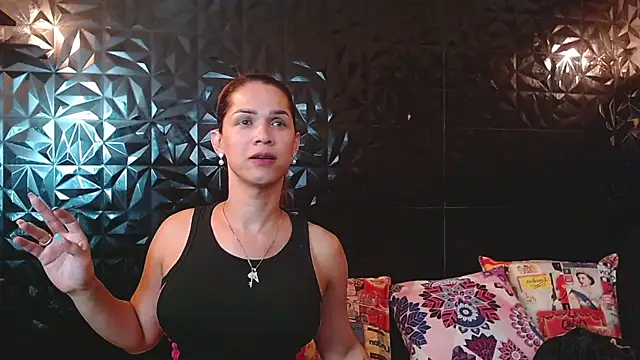 Snapshot of PINK__LOLA1 chatting on April 2026 02:58:01 AM PINK LOLA1 online show from April 2026 02:58:01 AM